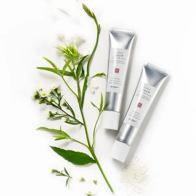 [김소형] 본초순백 도자기 수분 선크림 30ml SPF 50+PA+++(업체별도 무료배송)